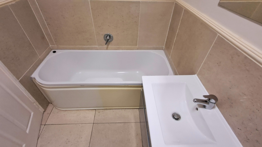 To Let 3 Bedroom Property for Rent in Brackenfell South Western Cape